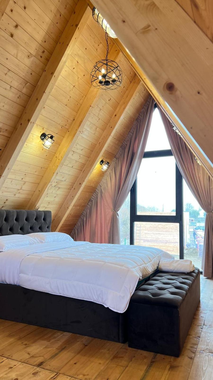 Windmill Shkodra Gesthouse Camping & Grill Exterior foto