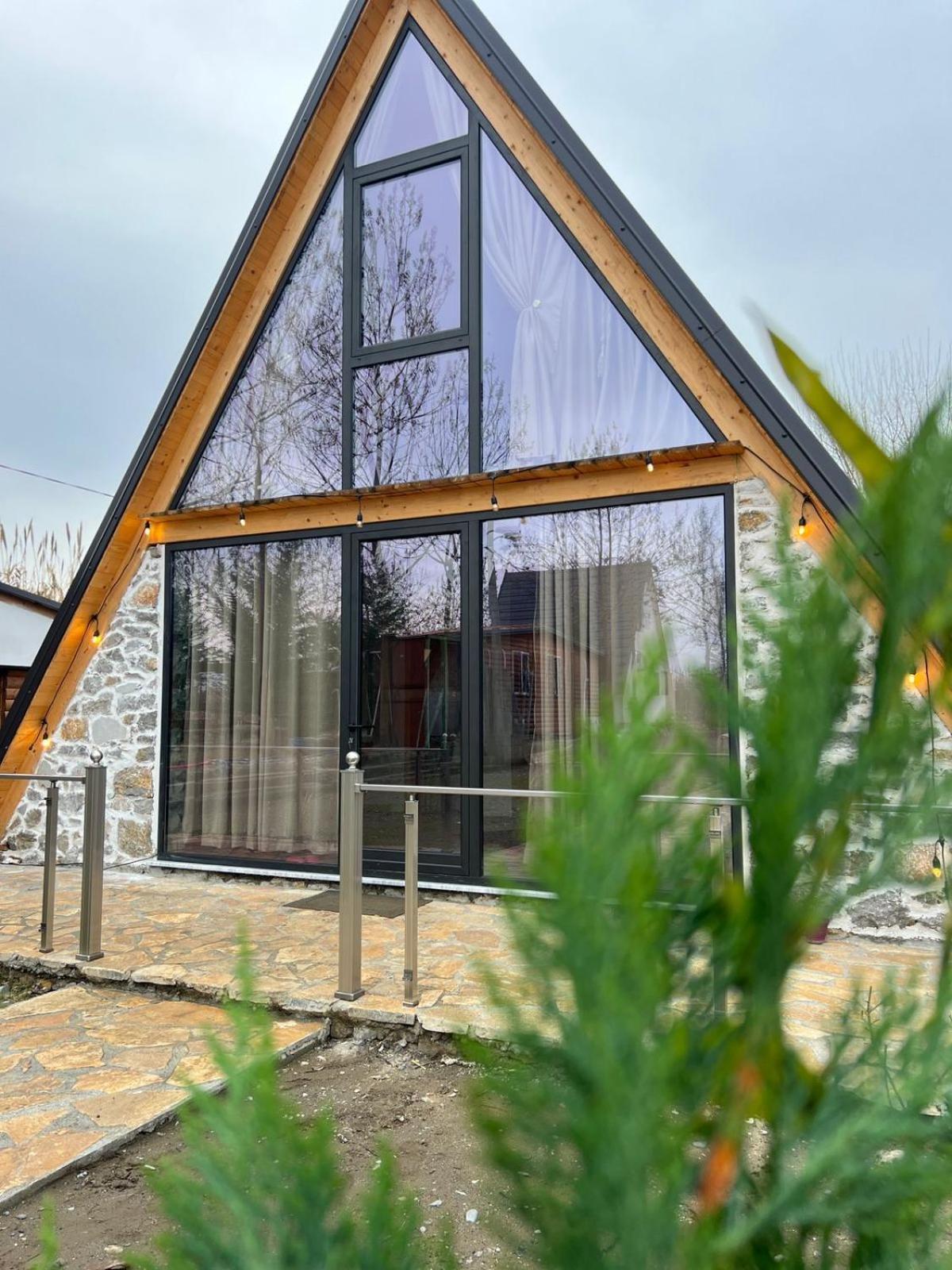 Windmill Shkodra Gesthouse Camping & Grill Exterior foto